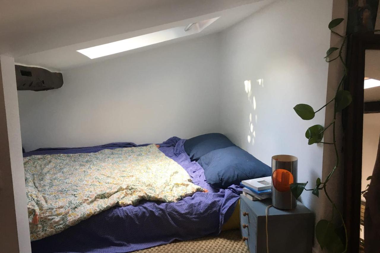 파리 Bright Atypical Duplex In Menilmontant 아파트 외부 사진